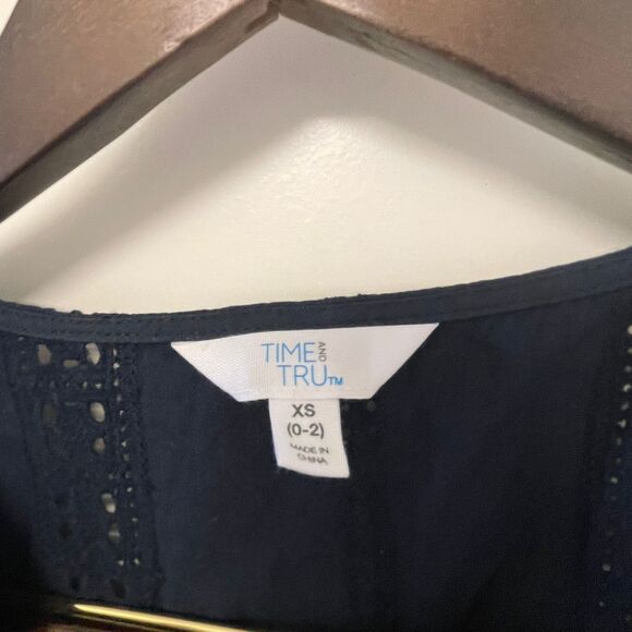 Time and Tru Women's Blue Eyelet with Puff Sleeves Mini Dress Sizes XS - Picture 7 of 9